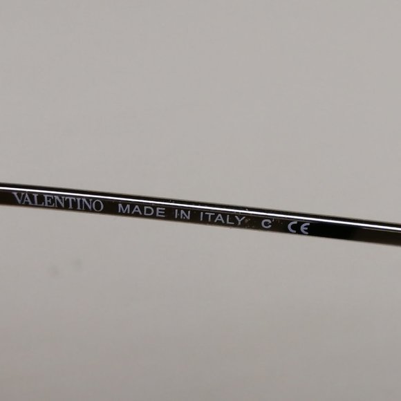 Valentino Women's Sunglasses with Case - Picture 5 of 9